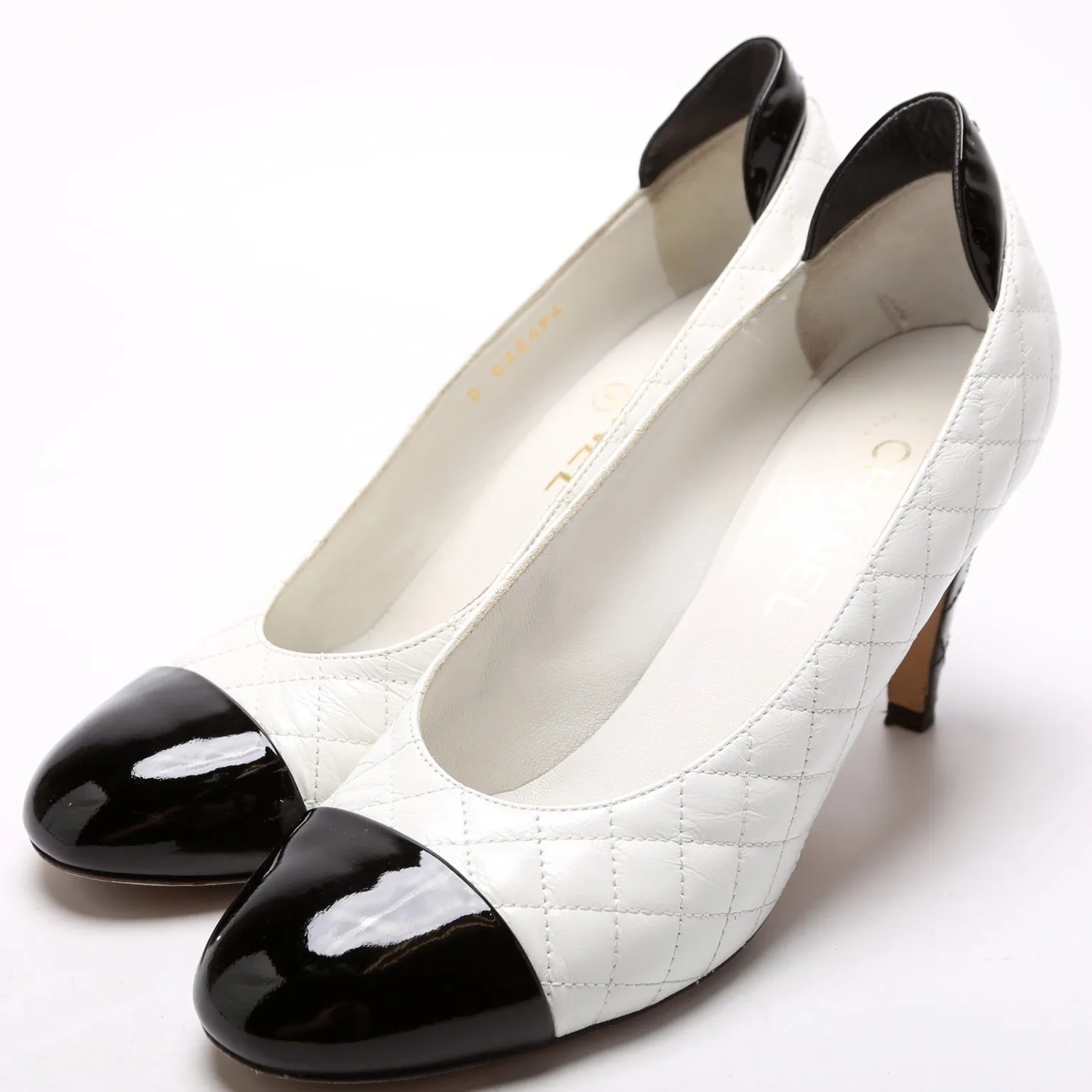 Cap Toe Quilted Pumps Size 39.5